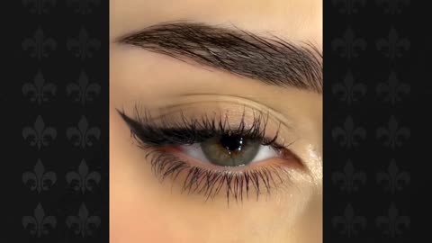 Eye liner tutorial - A simple hack