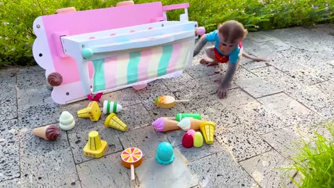 Monkey Baby Bon Bon Transports Giant Surprise Eggs And With Puppies In The Swimming Pool