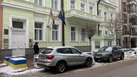 As Russia Invasion Threat Intensifies, Some UK Embassy Staff Leave Kyiv, Ukraine