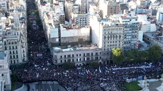 Huge protests march against Argentina's education cuts