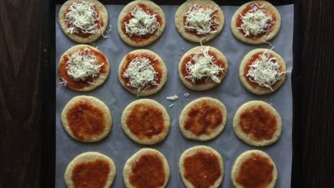 Homemade Mini Pizza Bites Recipe | Healthy Pizza Doug