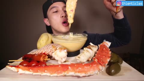 CHEESY SAUCE ALASKAN KING CRAB SEAFOOD + LOBSTER TAIL⚫ mukbang. LESS TALKING + MESSY EATING