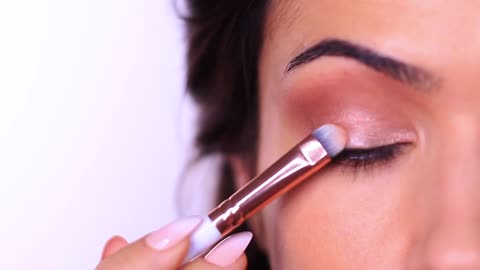 Beginner Eye Makeup 5 step eye makeup
