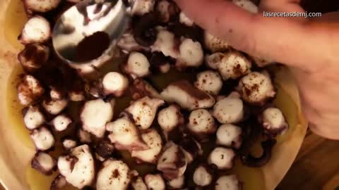 PULPO A LA GALLEGA (PULPO Á FEIRA) | Tapa típica española