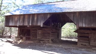 Cantilever Barn Cades Cove 2