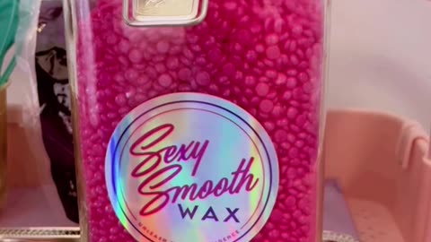 CrisStylesBeauty305 Unboxes Sexy Smooth Tickled Pink Premium Synthetic Hard Wax! 💖🌸