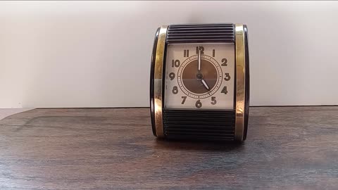 Vintage WESTCLOX Tambour sliding Door WIND-UP Travel Alarm Clock U.S.A.