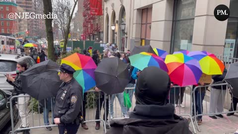 Drag Queen Story Hour event at a New York library have a shouting match with counter-protestors