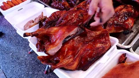 Hong Kong Food: Chinese Roasted Pipa Duck YUMMY 香港美食 此燒臘店的琵琶鴨又香又好食 好多食家專程乘車來買 利興燒豬王元朗