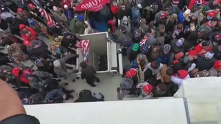 Video Footage Confirms Antifa Damaging The Capitol Building. J6. 100% proof.