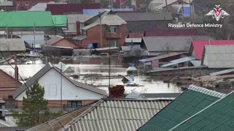 Russian military delivers aid to flooded Orenburg region