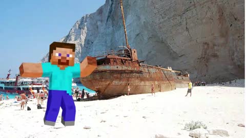 Minecraft Funny Dancing in Shipwreck Zakynthos Grécia