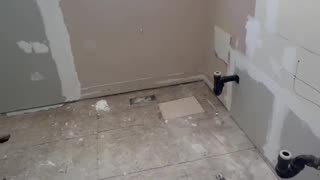 Full bathroom Reno, crystal white