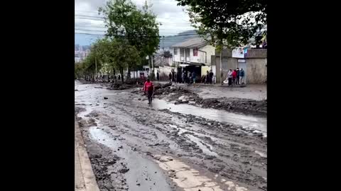 Victim stuck in mud in Ecuador landslide