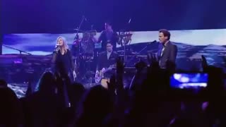 Shout to The Lord & Agnus Dei (Darlene Zschech - Revealing Jesus)