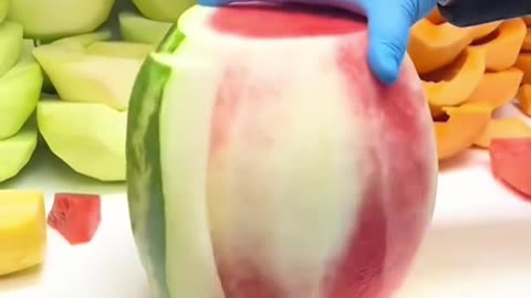 SATISFYING cutting