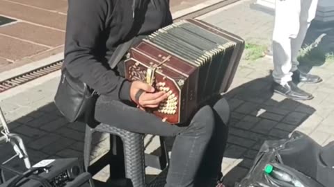 Bandoneonista en Montevideo