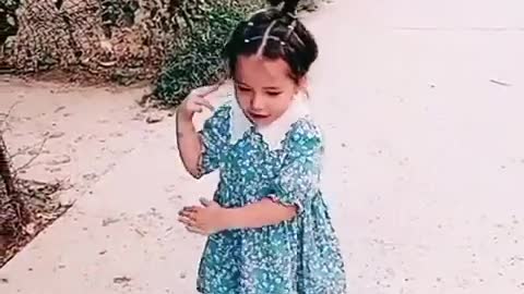 Cute baby girl Dance on calm down song..🥰🥰🥰🥰