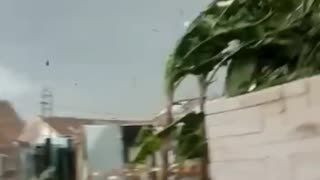 moments of a terrible tornado