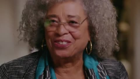 Leftist Angela Davis Finds Out Inconvenient Truth About Her Heritage