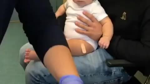 Baby not crying during vaccination