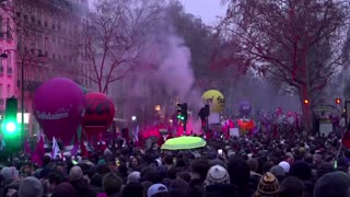 Tear gas fired at French pension reform protest