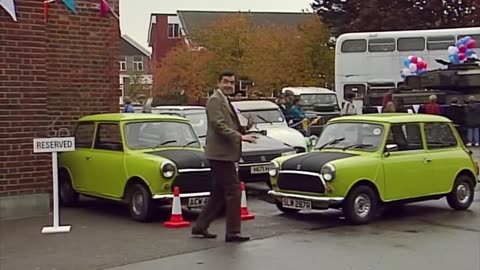 Mr. Bean's Hilarious Antics: A Side-Splitting Compilation of Classic Clips!