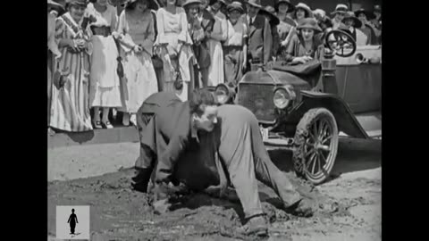 Charlie Chaplin - Stuck in Tar (A Day's Pleasure, 1919)