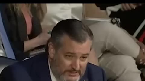 Cruz SLAMS Garland