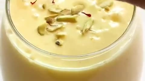 60-Second Mango Lassi Recipe: Taste the Magic!