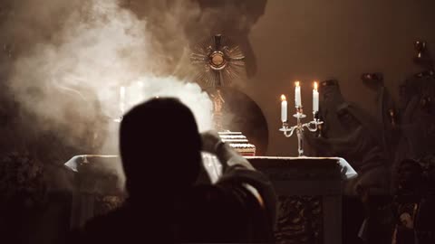 Catholic Ambience _ Incense and Gregorian Chant _ The Beauty of Mass
