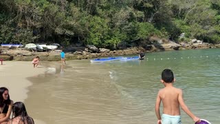 4/11 - Praia da Sepultura, Santa Catarina, Brasil.