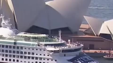 Australia WelcomesBack Cruise Ships