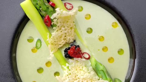 Pea Soup with Asparagus and Parmesan