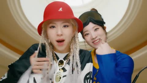 Switch to me” by DAHYUN and CHAEYOUNG – Melody Project