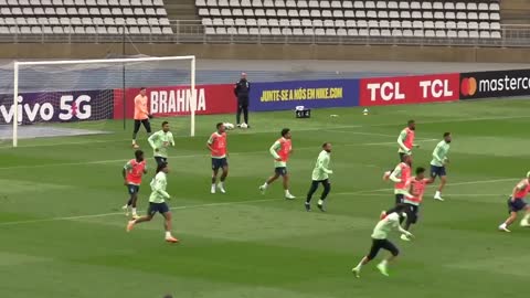 Neymar and Vinicius Jr lead Brazil training for Tunisia friendly｜Football
