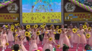 children's day children dancing on stage