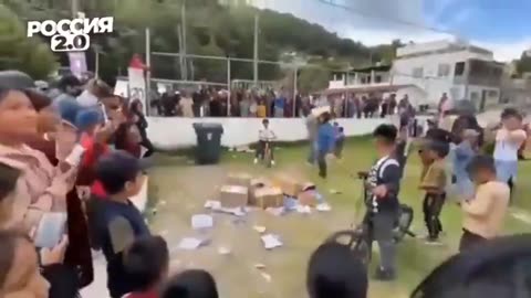 MEXICANS REMOVE & BURN LGBT LITERATURE FROM THE SCHOOL LIBRARY