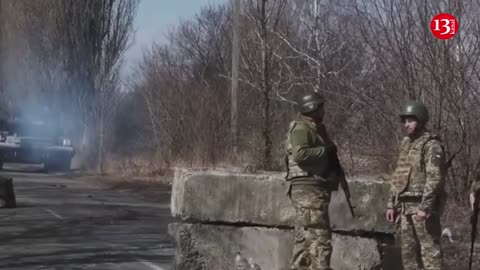Ukrainian forces captured western part of Bakhmut and destroyed main bridges over Bakhmutka River