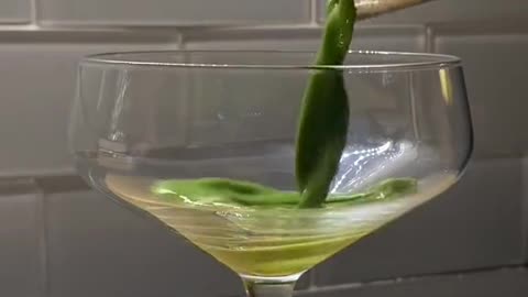 Matcha martini 😜 @lakaliving #viral #cocktails #mocktails #martini