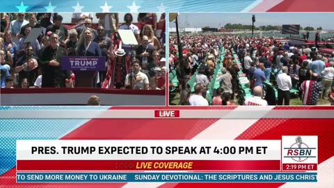 Trump Rally National Anthem Racine Wisconsin