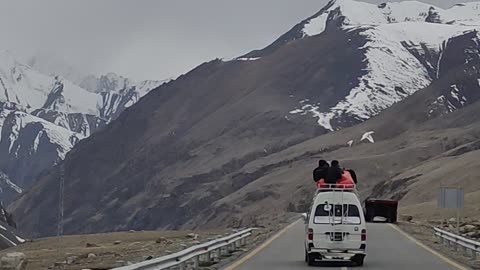 Khujerab Top China boarder