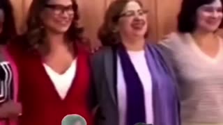 Não é a toa que toda feminista é de esquerda