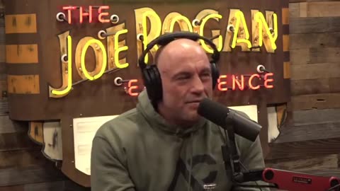 Joe Rogan and Dr. Phil discuss the American medical system's endorsement of