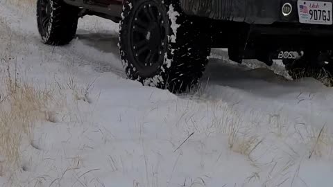 1566# Snow Jeep Playing instead of working