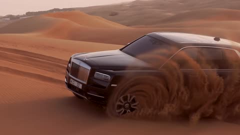 Roll-Royce Cullinan (Ultimate Luxury SUV) Off-roading in Dubai Desert