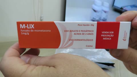 M-Lix Furoato de Mometasona 1mg/g Creme Dermatológico 20g