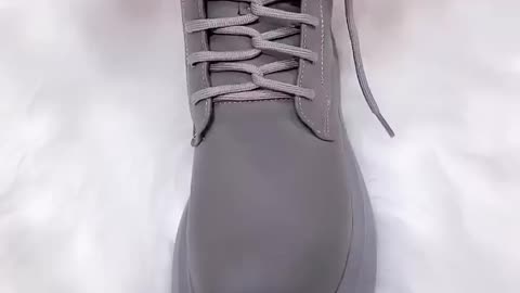 Gracefull shoes laces tying technique