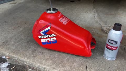 How To Remove Rust from a Metal Gas Tank (1985 Honda XL80S)