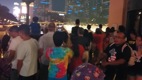 huge crowd gathering at the Bellagio Water Show in Las Vegas